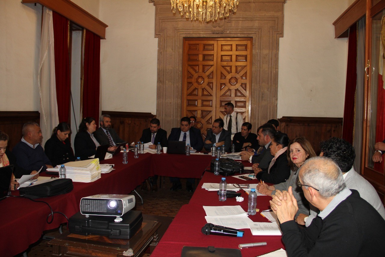 Buscaremos detener el alza de impuestos: Sandra Luz Valencia