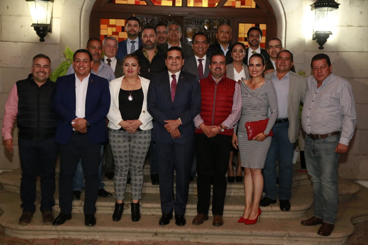 Respaldan alcaldes del PRD gestiones del Gobernador ante la Federación