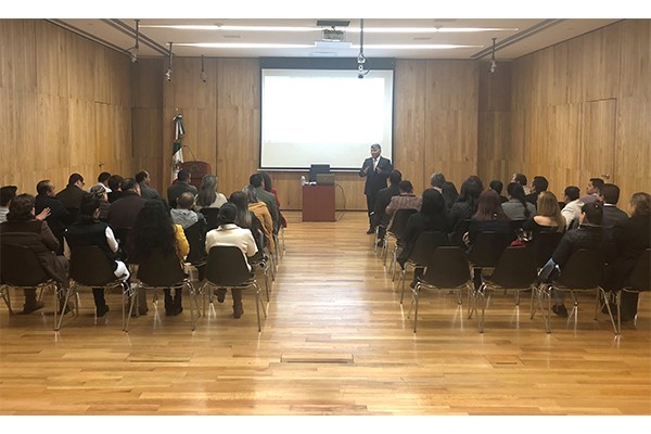 Realizan conferencia sobre responsabilidades administrativas en Poder Judicial de Michoacán