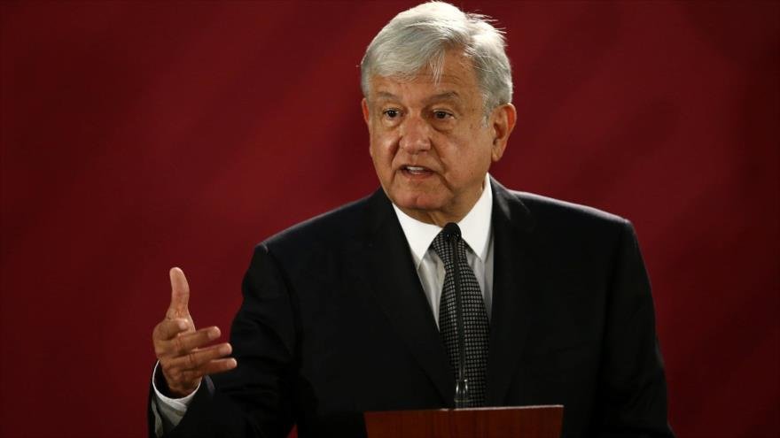 El Presidente Andrés Manuel López Obrador cubre agenda de actividades y primera rueda de prensa