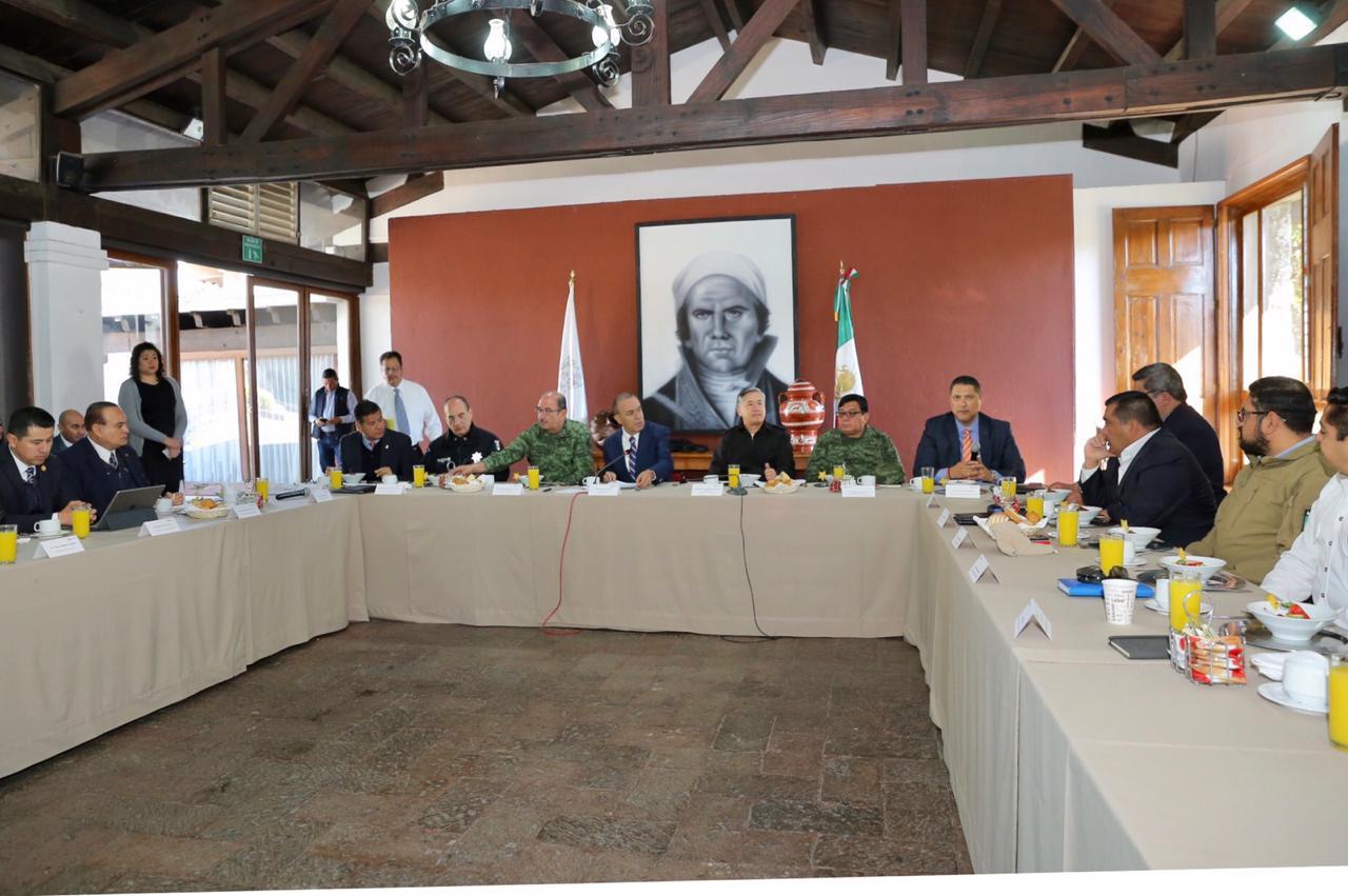 Máxima coordinación para vigilar ductos de Pemex y gestionar abasto de combustible