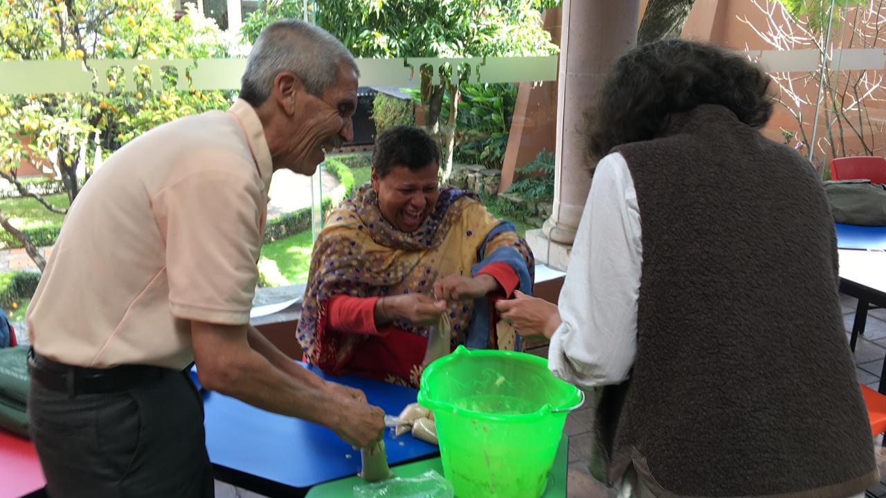 Concluyen presentaciones de los Payasos Científicos y Taller para Divulgadores