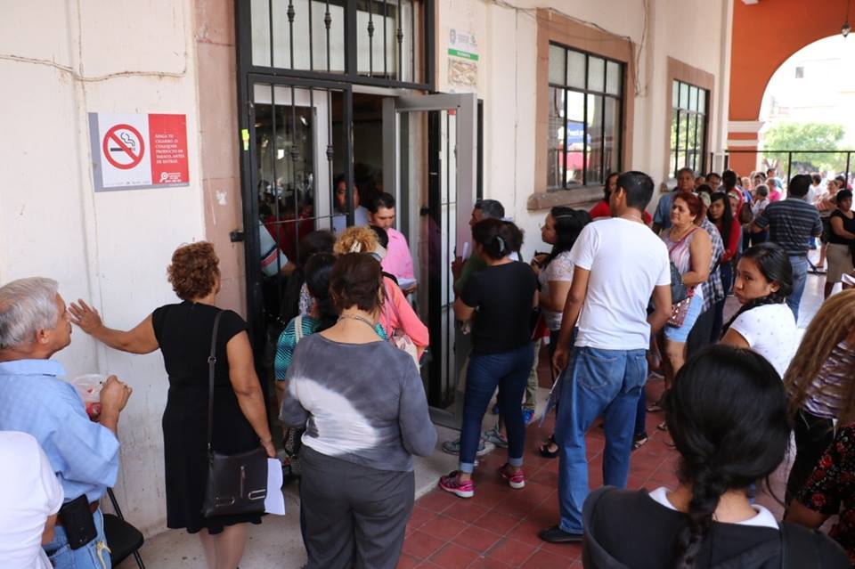 Contribuyentes abarrotan cajas del Impuesto Predial en Apatzingán