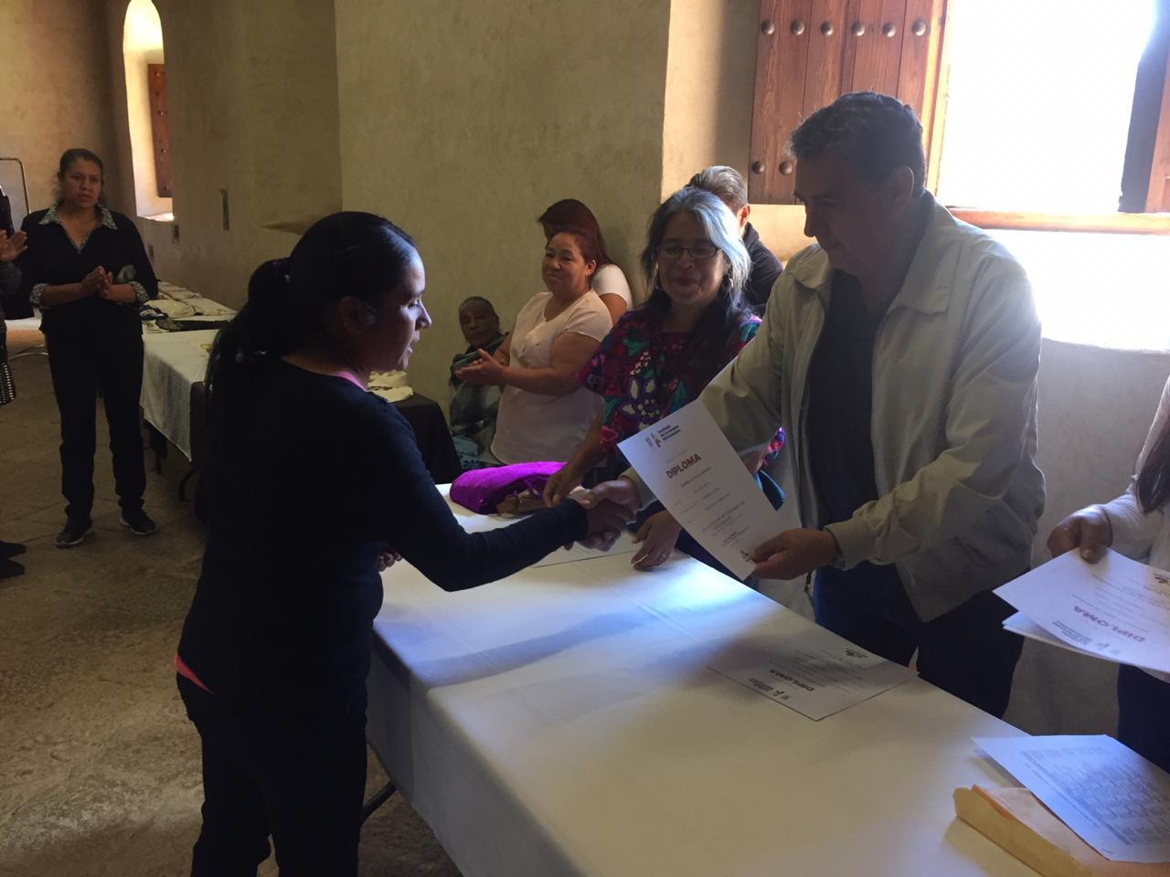 Galardona IAM belleza artesanal de Tzintzuntzan