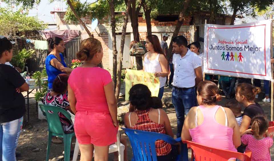 Juntos Somos Mejor asociación permanente con acciones a favor de los más vulnerables en Apatzingán