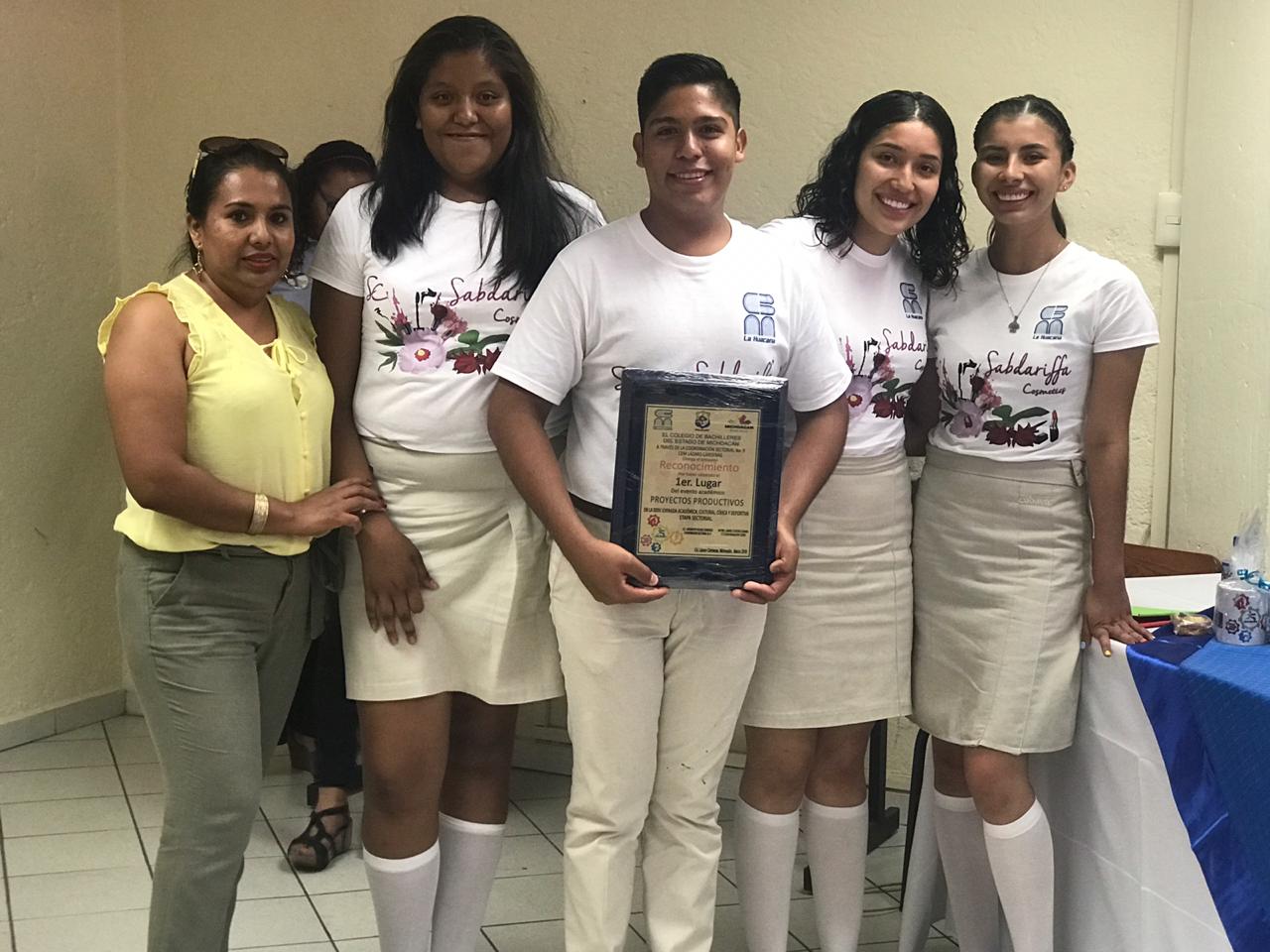 Estudiantes del Cobaem fortalecen la competitividad y desarrollo integral