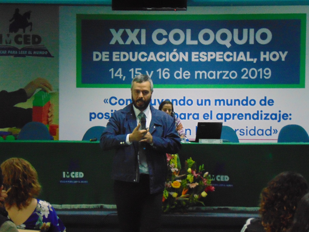 Continúan los trabajos del Coloquio de Educación Especial