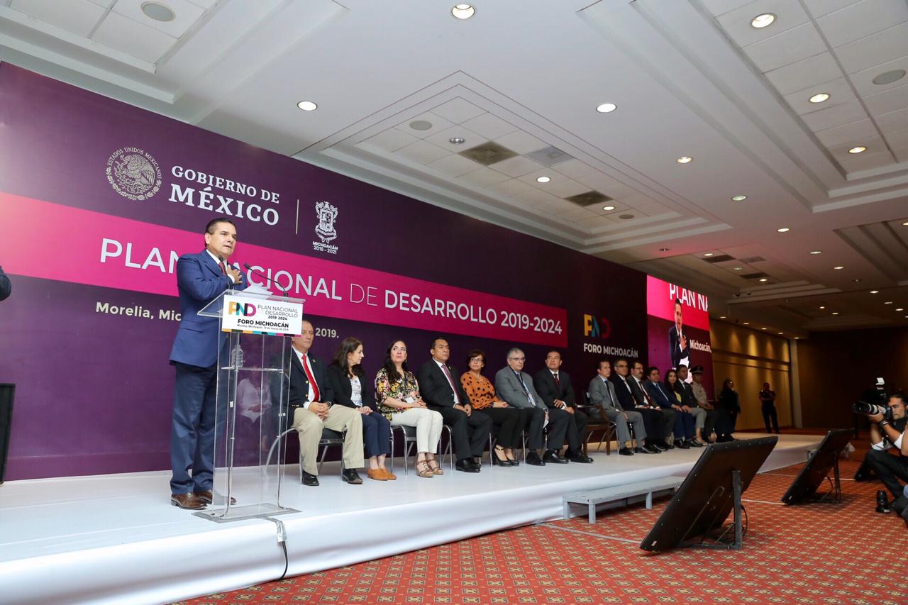 Michoacán, pilar determinante para la nueva visión de México: Silvano Aureoles