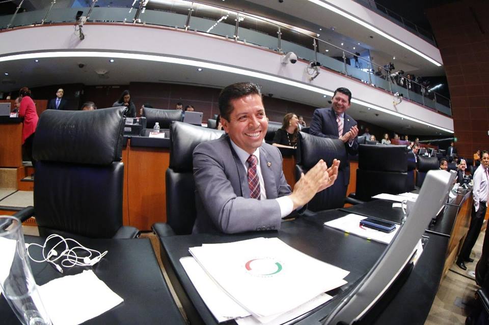 Toño García presenta dictámenes aprobados por la Comisión de Turismo