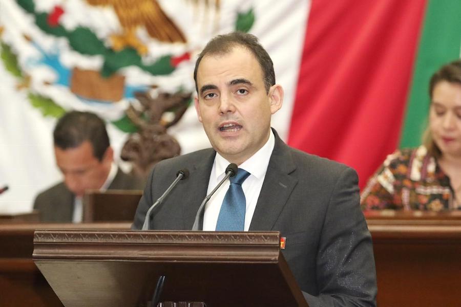 Licencias y renuncias de diputados y Gobernador sin condicionantes propone Balta Gaona
