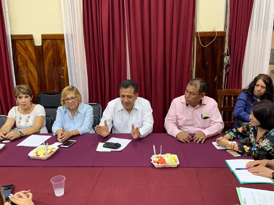 Acuerdan acciones para mujeres privadas de su libertad en Apatzingán