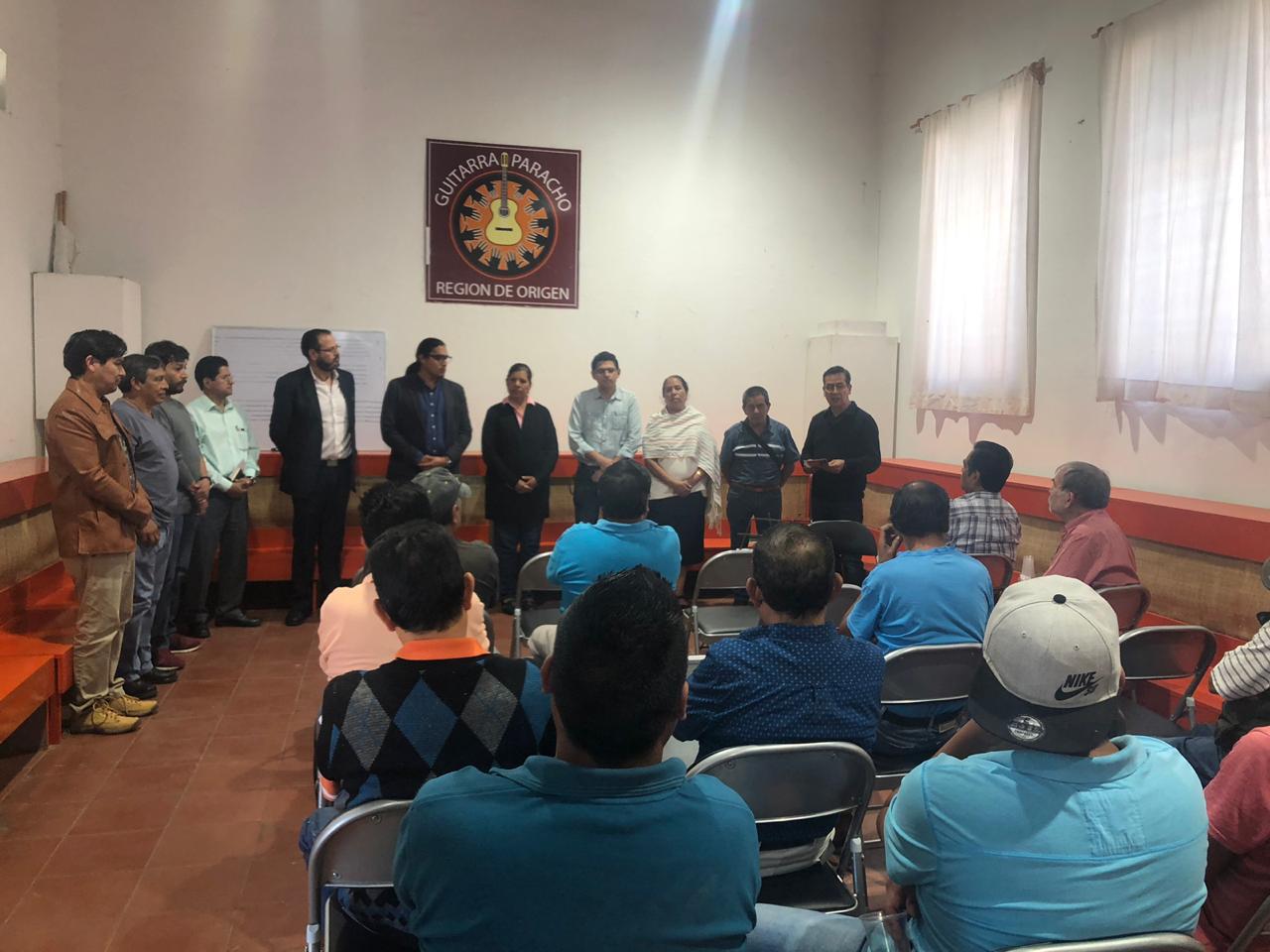 Brindan apoyo IAM y Fonart a marcas colectivas de la Región de Paracho