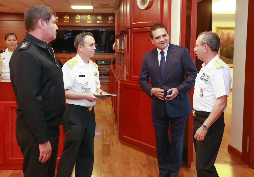 Define Gobernador con Sedena y Semar segunda etapa de Plan Integral de Seguridad