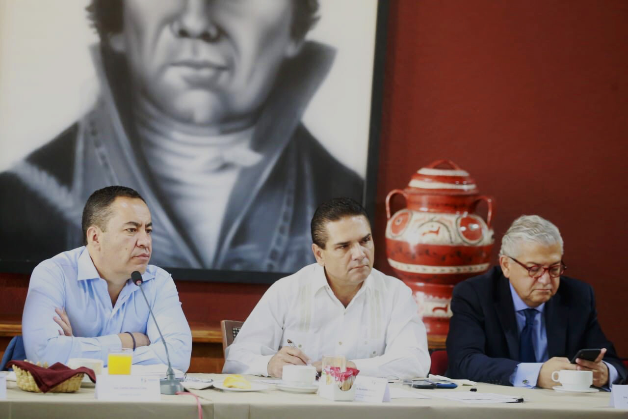 Con trabajo conjunto, estamos recuperando el turismo: Silvano Aureoles