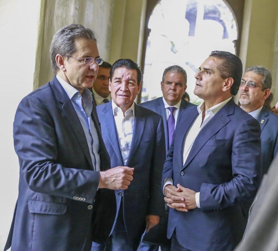 Educación de calidad y estabilidad laboral, la mejor herencia para Michoacán: Gobernador