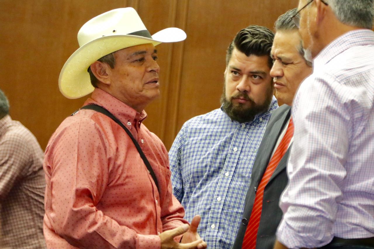 Propone Salvador Arvizu extender plazo del programa “Borrón y cuenta nueva”