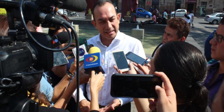 Urge que Federación licite medicamentos para sector salud: PRD