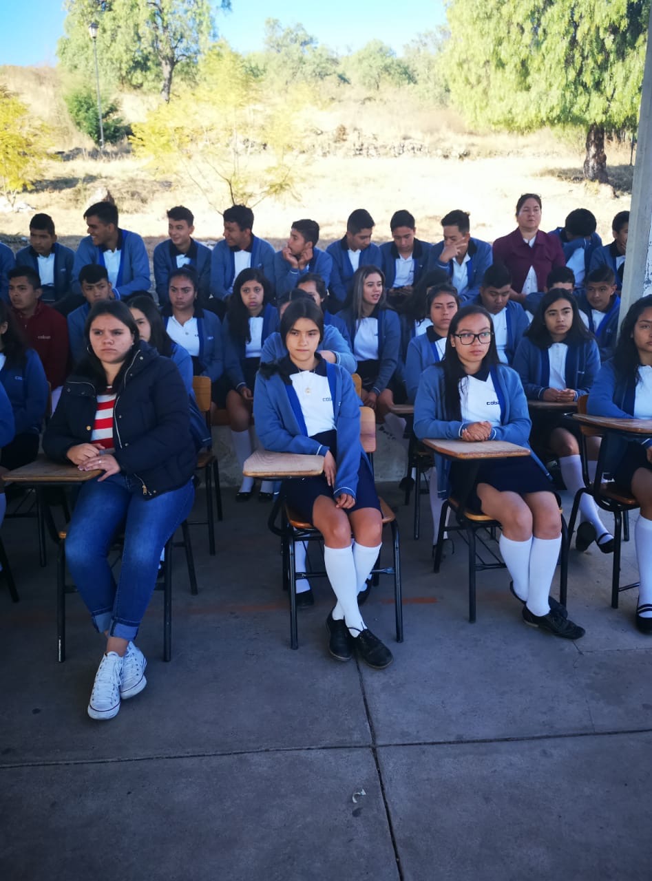 Impulsa Cobaem a madres jóvenes y fortalece programas de orientación educativa