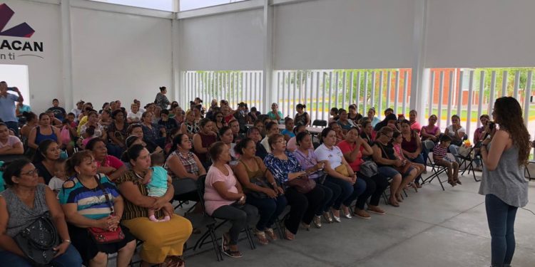 Emprendedoras de Apatzingán se empoderan con Palabra de Mujer