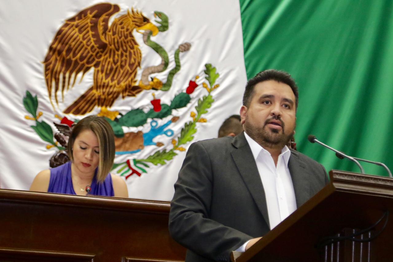 Propone Erik Juárez abrir espacios para diputados migrantes