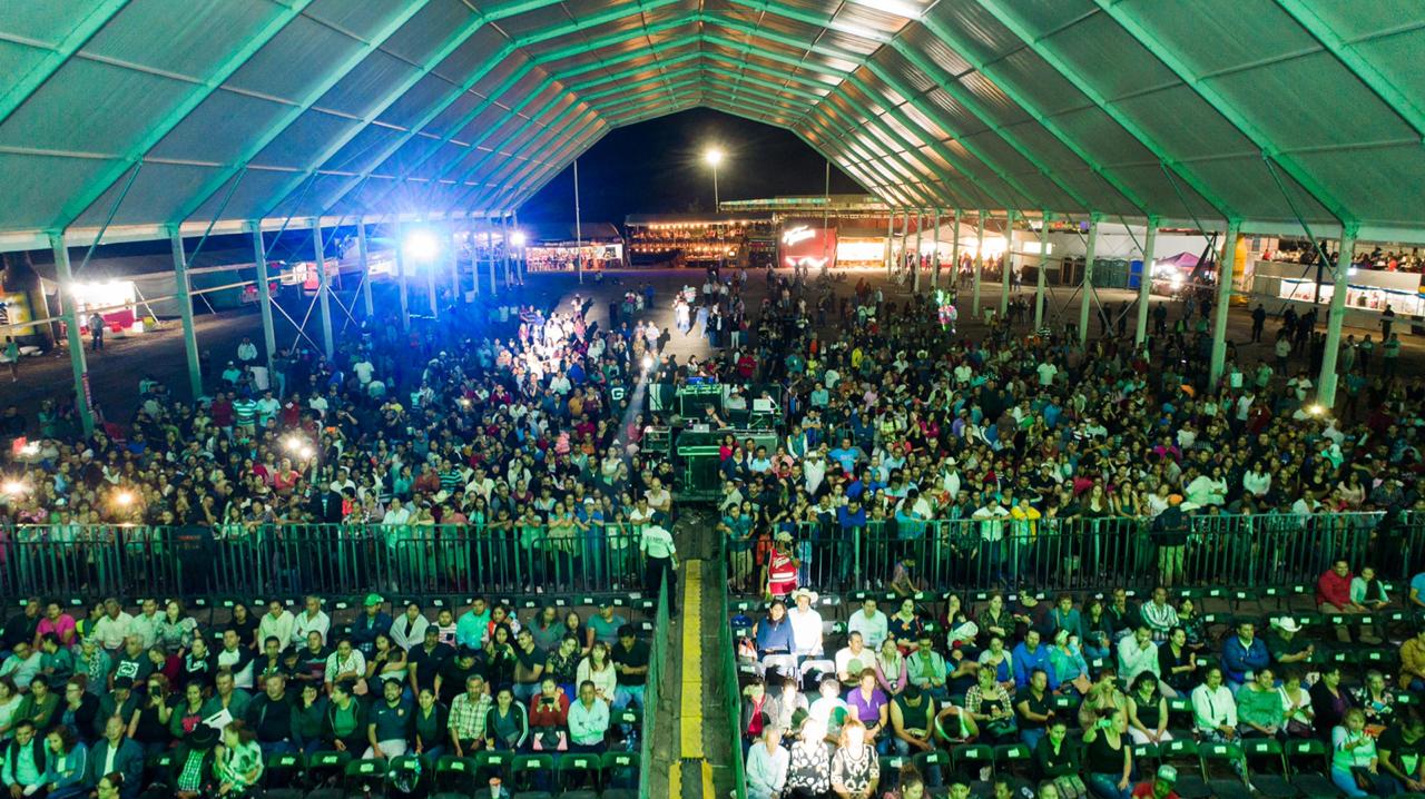 Los Yonic’s y Los Falcons presentan noche de recuerdos en la Expo Fiesta Michoacán 2019