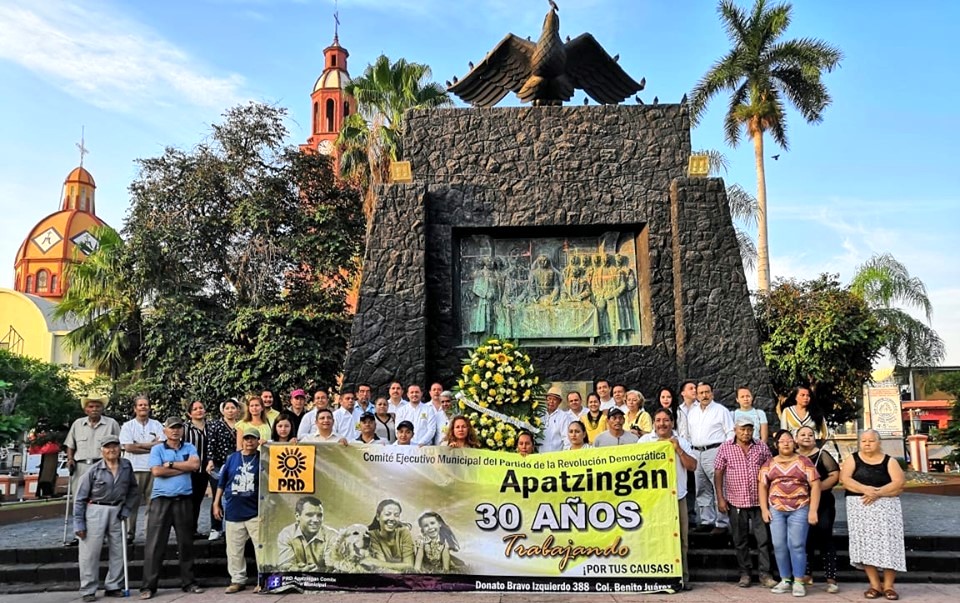 En Apatzingán el PRD se suma al festejo nacional de su 30 aniversario