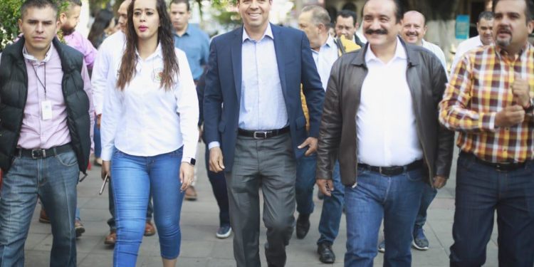 Antonio García recorre el Occidente de Michoacán