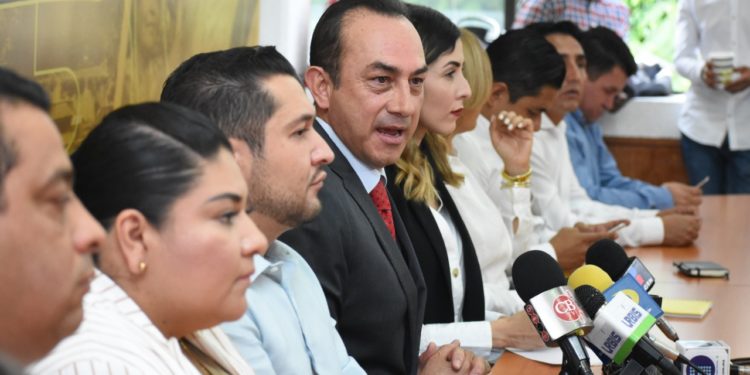 Pide el PRD, no distraer la Guardia Nacional en frenar migrantes