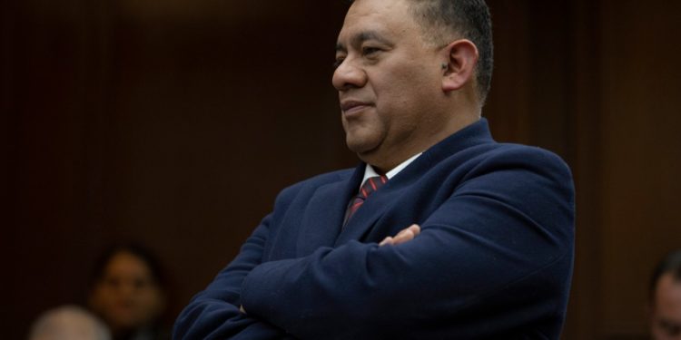 Urge reducir costos electorales en Michoacán: Fermín Bernabé