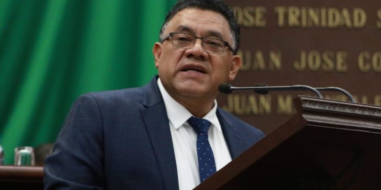 En puerta, creación de Unidad de Género en el Congreso de Michoacán: Fermín Bernabé