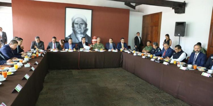 Refrenda Gobernador compromiso con la seguridad para la inversión en Michoacán