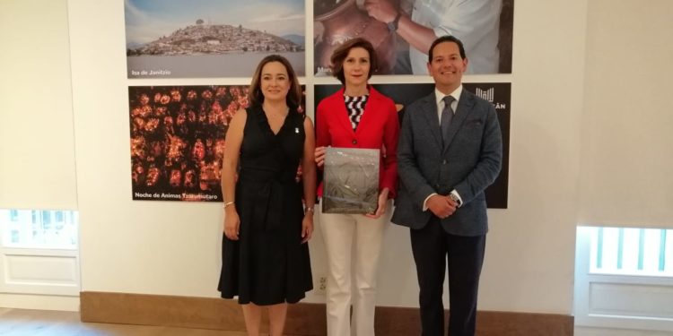 Firman Michoacán y España convenio de transferencia de la tecnología del Programa Anfitriones