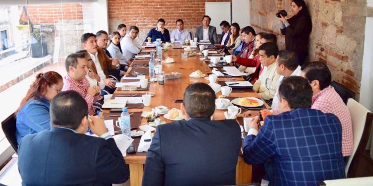 Arturo Hernández convoca al Sector Empresarial a trabajar en pro del medio ambiente