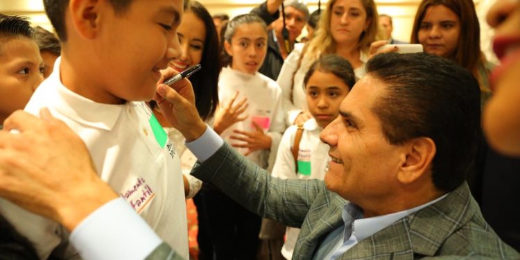 Garantizar educación y combatir el trabajo infantil, prioritarios: Gobernador