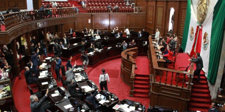 Congreso Michoacano legisla en materia de paridad de género