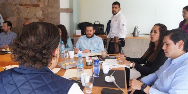 Parlamento Juvenil, oportunidad de contribuir al desarrollo de la entidad: Tere Mora