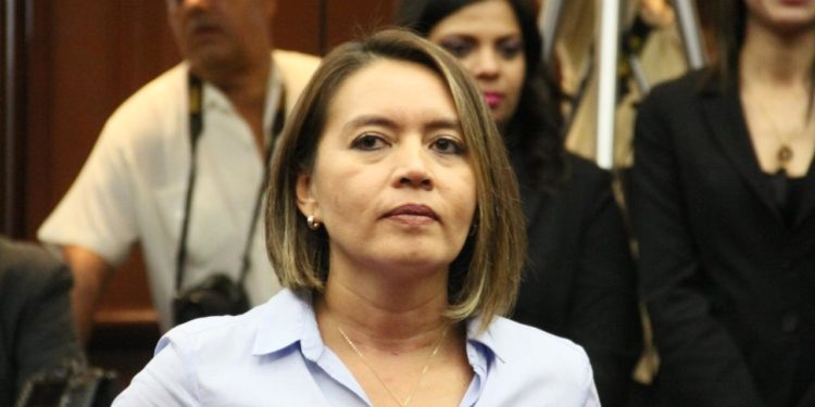 Refrenda Yarabí Ávila compromiso para generar legislación a favor de los michoacanos