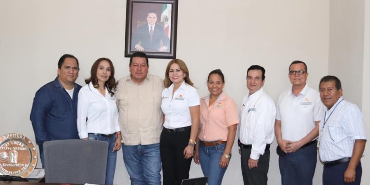 Cursos de ICATMI Plantel Nueva Italia llega a Gabriel Zamora