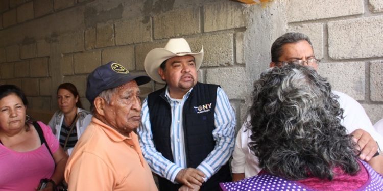 México renunció a su política migratoria y atentó contra su historia diplomática: Tony Martínez