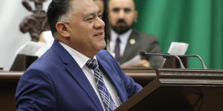 Impulsa Fermín Bernabé Ley de Desaparición Forzada en Michoacán