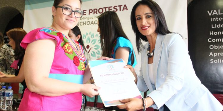 Refrenda Lucila Martínez respaldo a mujeres para garantizar paridad y justicia