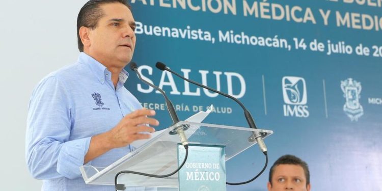 Michoacán, listo para firmar federalización educativa y acuerdo por la salud: Gobernador