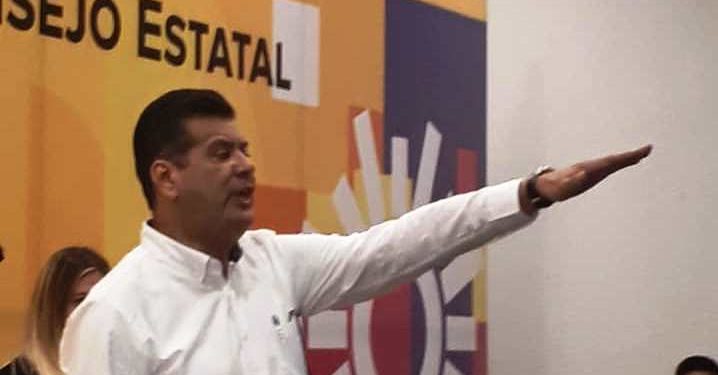 Juan Bernardo Corona Martínez nuevo dirigente interino del PRD en Michoacán