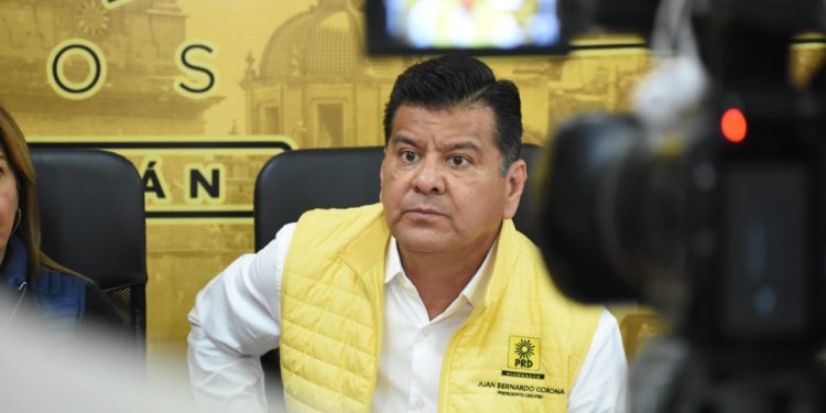 Sin sustento declaraciones del líder de Morena: Juan Bernardo Corona