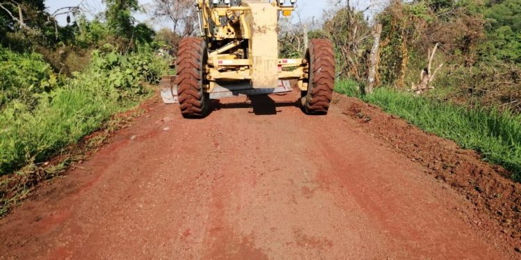 Incentivó Gobierno del Estado 105 obras rurales en Ario de Rosales: Sedrua