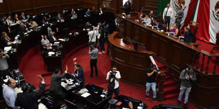 Aprueban diputados reforma al Código Penal