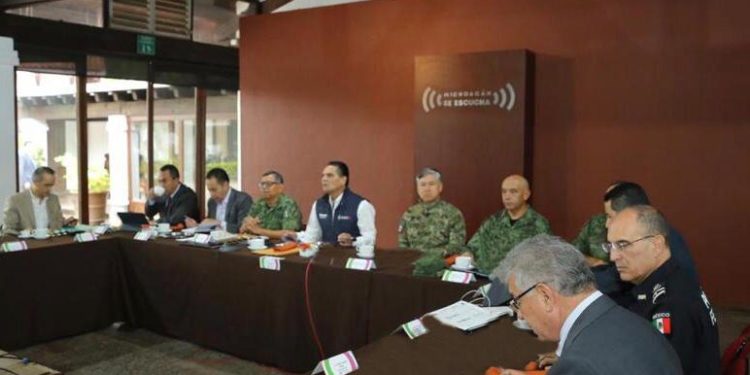 Prioridad, cuidar y fortalecer nuestras instituciones de seguridad: Gobernador