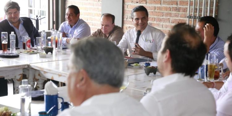 Apostar por la inversión, clave para el desarrollo: Gobernador