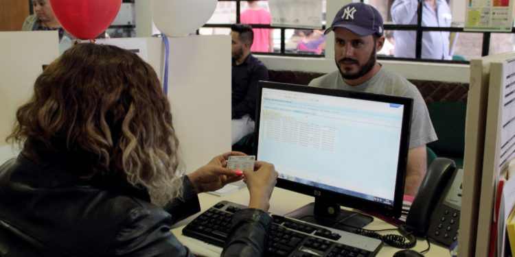 Exhorta Finanzas del Estado a denunciar fraudes en redes sociales