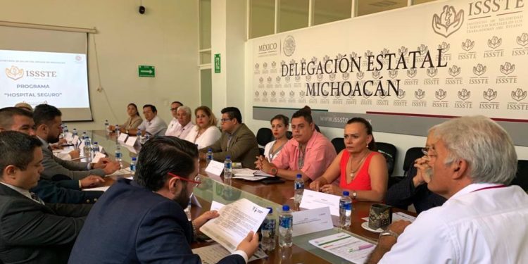 Apuesta Mireles por Hospitales Seguros: ISSSTE